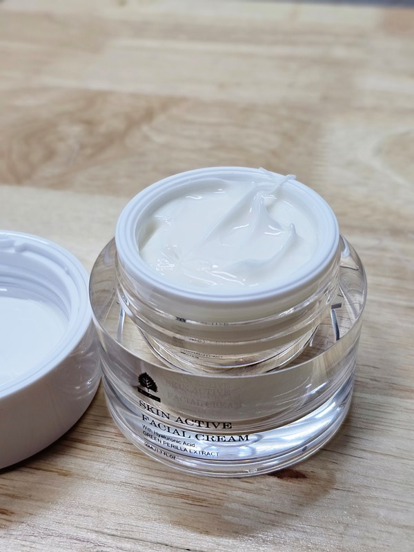 女人知己試用大隊,口碑行銷,部落客行銷,FarmPerilla 賦活修護面霜,自然綠紫蘇,無農藥,清爽不黏膩,滋潤肌膚,一抹有感